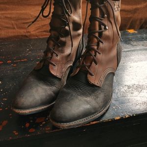 *SOLD*🌙 Vintage Witchy Boots✨